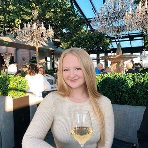 Meet your Posher, Sarah